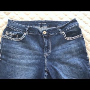 Maurice’s Capri Pants - Mid Leg Blue Jeans
